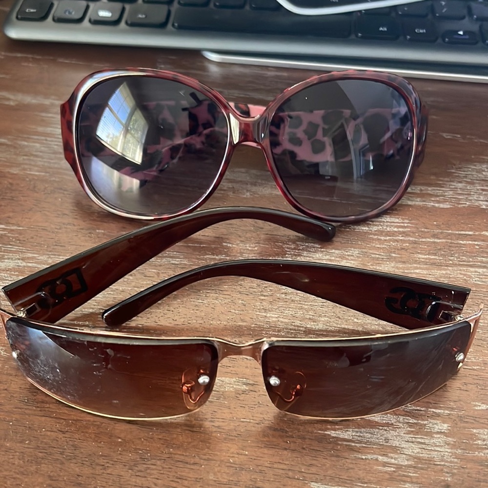 DG set of 2 sunglasses pink leopard pink oversized and brown rectangular